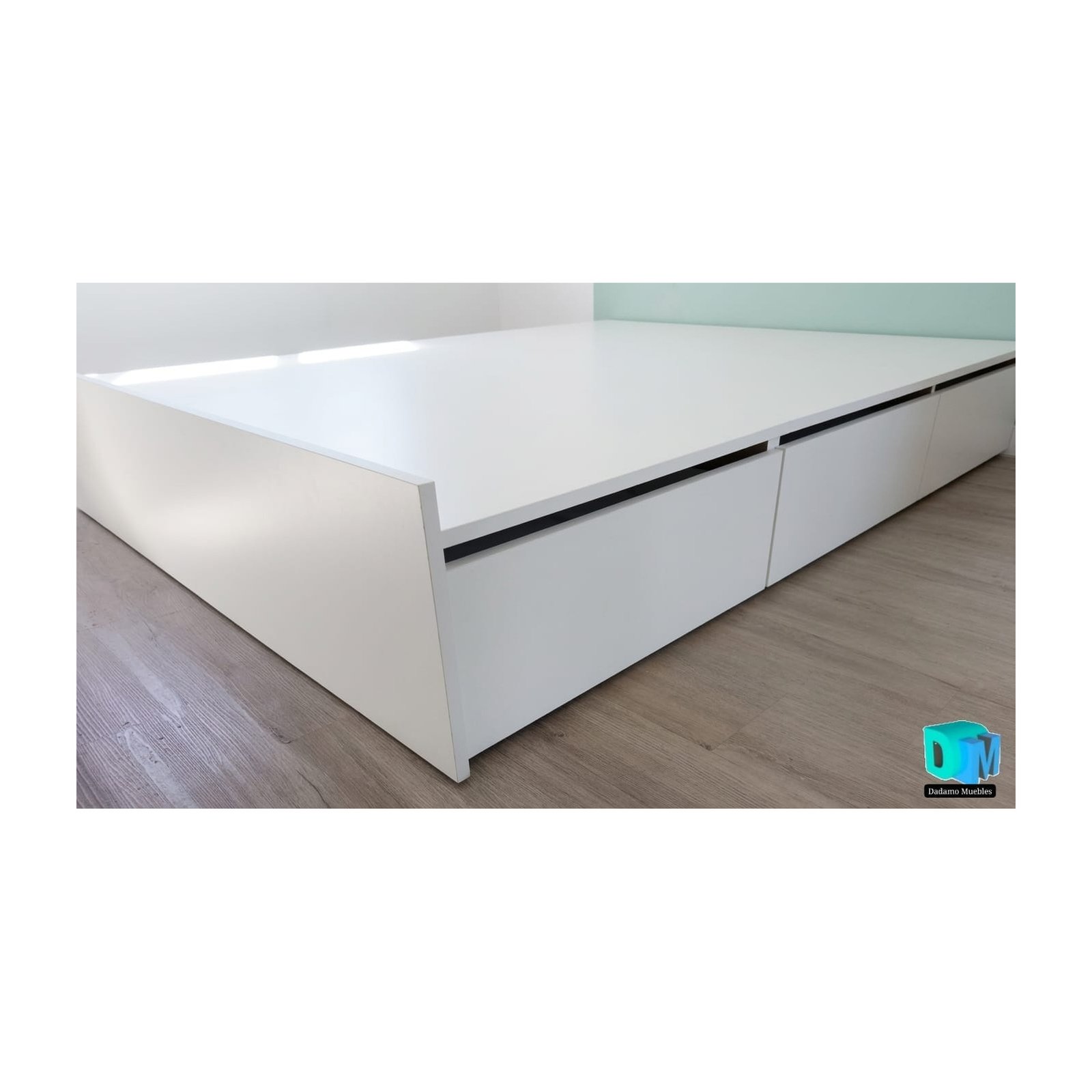 Cama 1,40 x 1,90 m con 6 cajones laterales